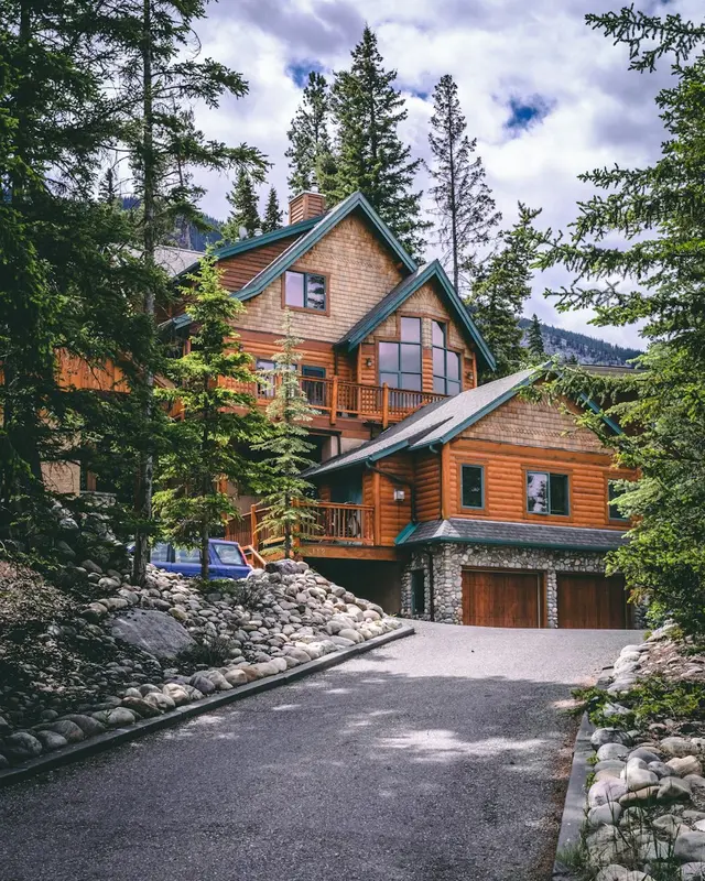 Tanglewood.Homes Premium Domain